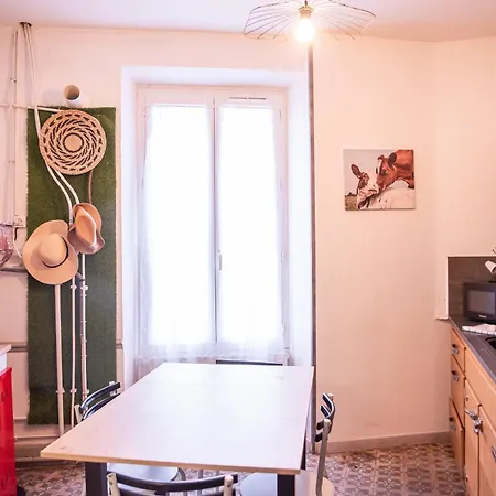 Les Tomettes Du Midi - Elegance & Authenticite * Carcassonne